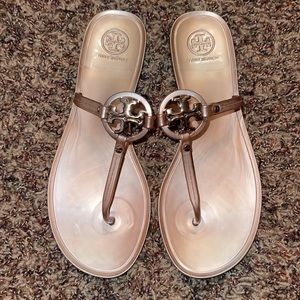 New size 8 Tory Burch mini Miller jelly thong sandal